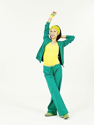 포토 JPG 스튜디오촬영 전신 모델 라이프스타일 웰빙 여자 포즈 다이어트 건강 두건 한명 누끼 사람 20대 성인 취미 라이프 생활 운동복 운동 헬스 한국인 머리띠 여자만 여자한명만 성인여자만 청년만 청년여자만 성인한명만 청년여자한명만 성인여자한명만 성인만 국내포토 1 옷 장신구 실내 동양인 청년 파일형식