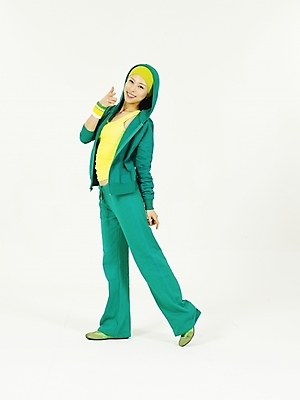 포토 JPG 스튜디오촬영 전신 모델 라이프스타일 웰빙 여자 포즈 다이어트 건강 두건 한명 누끼 사람 20대 성인 취미 라이프 생활 운동복 운동 헬스 한국인 머리띠 여자만 여자한명만 성인여자만 청년만 청년여자만 성인한명만 청년여자한명만 성인여자한명만 성인만 국내포토 1 옷 장신구 실내 동양인 청년 파일형식