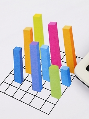 포토 JPG 스튜디오촬영 문자 기호 비즈니스 통계 그래프 사람없음 경제 성장 막대그래프 서류판 국내포토 실내 사무용품 파일형식