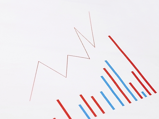 포토 JPG 스튜디오촬영 문자 기호 비즈니스 통계 그래프 사람없음 경제 막대그래프 꺾은선그래프 서류판 국내포토 실내 사무용품 파일형식