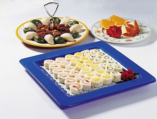 포토 JPG 그릇 식기 접시 명절 한식 음식 빵 오렌지 과일 딸기 디저트 떡 쟁반 실내 근접촬영 사람없음 장식 가로 사과 송편 제빵 롤빵 뷔페 스타일링 약식 국내포토 전통 기념일 뷰포인트 내부 제과제빵 파일형식