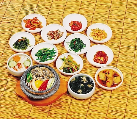 포토 JPG 그릇 한식 음식 반찬 한국 실내 사람없음 상차림 나물 굴밥정식 돌솥밥 국내포토 식기 아시아 채소 밥 내부 정식 파일형식