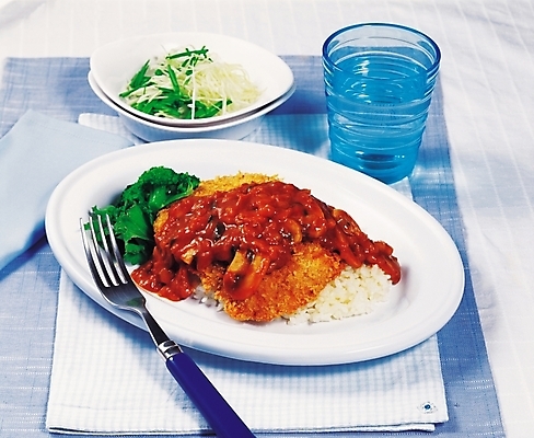 포토 JPG 그릇 접시 음식 포크 밥 실내 요리 근접촬영 사람없음 가로 샐러드 물컵 덮밥 일본음식 돈가스덮밥 국내포토 식기 뷰포인트 내부 컵 파일형식