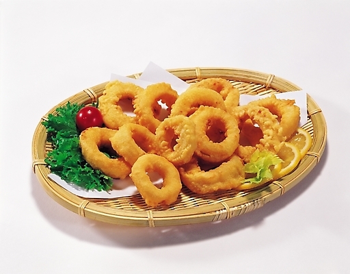 포토 JPG 한식 음식 디저트 한국 실내 근접촬영 사람없음 가로 바구니 튀김 채반 오징어튀김 국내포토 그릇 아시아 뷰포인트 내부 파일형식