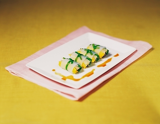 포토 JPG 그릇 한식 음식 반찬 실내 사람없음 무쌈말이 국내포토 식기 내부 파일형식