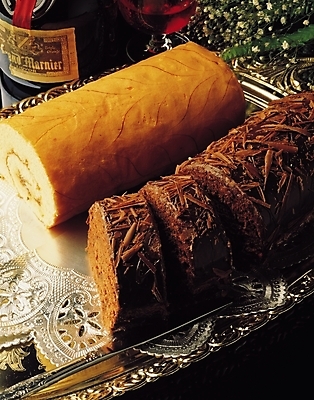 포토 JPG 음식 빵 디저트 실내 근접촬영 사람없음 세로 빵집 제빵 롤케이크 롤빵 국내포토 뷰포인트 내부 제과제빵 케이크 상점 파일형식