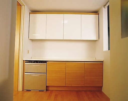 포토 JPG 시설물 현대건축 건축 실내 사람없음 가로 인테리어 주방 서랍장 김치냉장고 국내포토 건축물 디자인 가구 내부 냉장고 파일형식