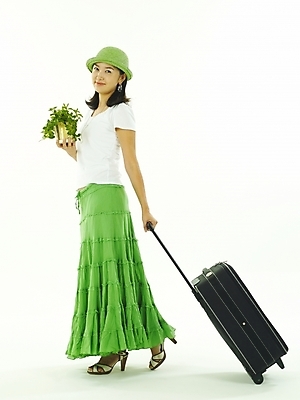 포토 JPG 스튜디오촬영 전신 식물 모델 모자 라이프스타일 여자 감정 화분 여행 포즈 가방 휴가 표정 사랑 한명 서기 미소 웃음 누끼 사람 20대 성인 취미 청춘 여행가방 한국인 짐 여자만 여자한명만 성인여자만 청년만 청년여자만 성인한명만 청년여자한명만 성인여자한명만 성인만 국내포토 1 잡화 컨셉 모션 실내 동양인 청년 생활 파일형식