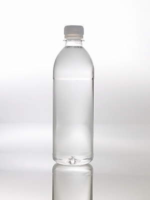 포토 JPG 음료 실내 사람없음 물 물통 물병 페트병 한병 국내포토 자연요소 1 내부 병_담는 파일형식