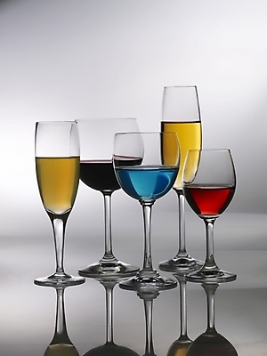 포토 JPG 식기 와인잔 잔 주류 실내 사람없음 컬러풀 와인 여러개 알코올 칵테일 샴페인 레드와인 샴페인잔 칵테일잔 국내포토 음료 컬러 다수 술잔 내부 파일형식
