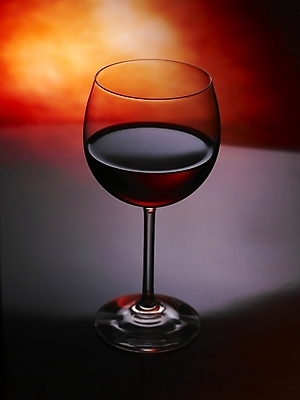 포토 JPG 식기 컬러 와인잔 잔 한잔 주류 실내 사람없음 빨간색 와인 알코올 레드와인 국내포토 1 음료 술잔 내부 파일형식