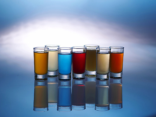 포토 JPG 음료 잔 실내 사람없음 컵 컬러풀 여러개 주스 다양 과일주스 국내포토 식기 컬러 다수 과일 내부 파일형식