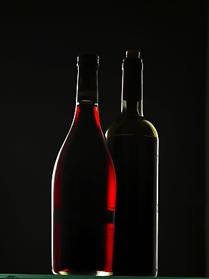 포토 JPG 컬러 술병 주류 실내 사람없음 와인 검은색 알코올 레드와인 두병 국내포토 음료 2 병_용기 내부 파일형식
