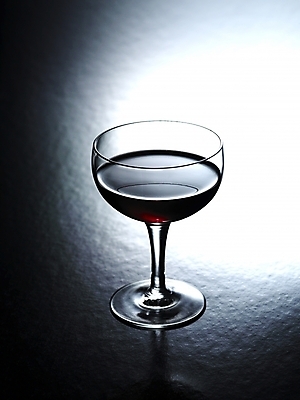 포토 JPG 식기 와인잔 한잔 주류 실내 사람없음 와인 알코올 레드와인 국내포토 1 음료 술잔 내부 파일형식