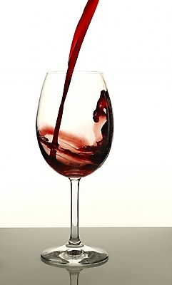 포토 JPG 식기 와인잔 주류 실내 사람없음 와인 알코올 붓기 레드와인 국내포토 음료 술잔 모션 내부 파일형식