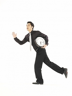 포토 JPG 스튜디오촬영 전신 모델 직업 남자 시계 포즈 와이셔츠 비즈니스 한명 누끼 사람 20대 성인 청춘 한국인 직장인 사무원 비즈니스맨 벽시계 바쁨 남자만 남자한명만 성인남자만 청년만 청년남자만 청년남자한명만 성인한명만 성인남자한명만 성인만 국내포토 1 컨셉 셔츠 실내 동양인 청년 파일형식