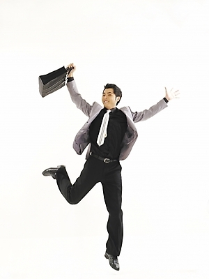 포토 JPG 스튜디오촬영 전신 모델 직업 남자 포즈 서류가방 가방 비즈니스 한명 누끼 사람 정장 20대 성인 청춘 한국인 직장인 사무원 비즈니스맨 남자만 남자한명만 성인남자만 청년만 청년남자만 청년남자한명만 성인한명만 성인남자한명만 성인만 국내포토 1 잡화 옷 컨셉 실내 동양인 청년 파일형식