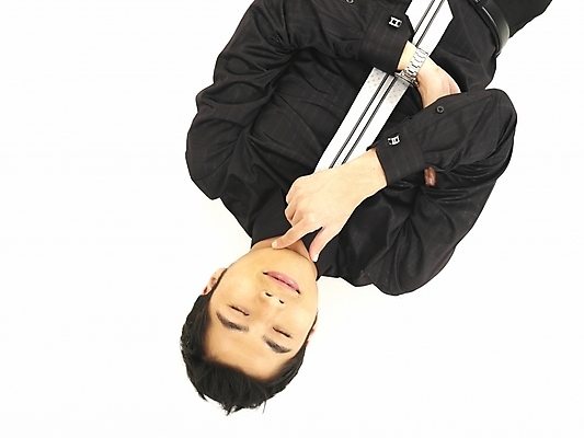 포토 JPG 스튜디오촬영 모델 직업 남자 포즈 와이셔츠 비즈니스 부분 휴식 한명 사람 상반신 20대 성인 청춘 하이앵글 한국인 잠 직장인 사무원 비즈니스맨 수면 남자만 남자한명만 성인남자만 청년만 청년남자만 청년남자한명만 성인한명만 성인남자한명만 성인만 국내포토 1 뷰포인트 컨셉 셔츠 실내 동양인 청년 물 파일형식