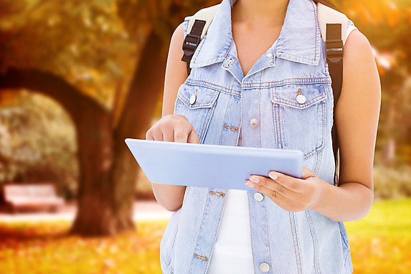 포토 JPG 해외이미지 나무 식물 학생 공원 여자 교육 행복 길 대학생 잎 벤치 학교 청소년 자연 휴식 한명 미소 풍경 초원 20대 초록색 태블릿 알약 평화 자유 탐험 성장 전원 잡기 고독 땅 대학교 내추럴 도피 터치스크린 혼혈 고등교육 해외202004 해외포토 1 공공시설 감정 컬러 컨셉 의자 모션 표정 사람 청년 전자제품 스마트기기 약 전기에너지 생태계 다문화 파일형식