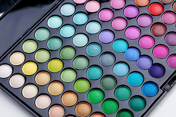 포토 JPG 해외이미지 직업 장신구 그림자 사람없음 빛 세트 컬러풀 유행 페인트 화장품 팔레트 어플리케이션 가루 수집 오브젝트 만들기 아이섀도 조립 많음 해외202004 해외포토 컬러 컨셉 모션 뷰티 파일형식