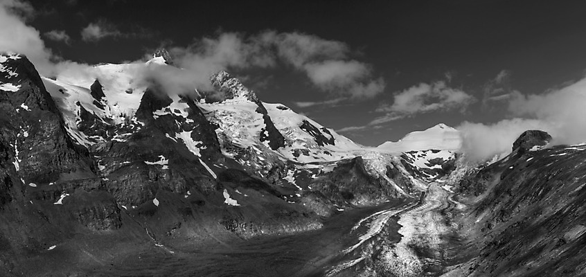 포토 JPG 해외이미지 구름 공원 유럽 여행 겨울 자연 하늘 휴가 산 흑백 파노라마 풍경 사람없음 야외 얼음 하이킹 추위 오스트리아 정상 언덕 산등성이 빙하 알프스 장면 암초 산악지대 전국 절정 해외202004 해외포토 자연요소 계절 공공시설 나라 레저 촬영기법 생태계 파일형식