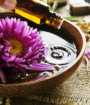 포토 JPG 해외이미지 꽃잎 꽃 분홍색 백그라운드 신체 자연 휴식 건강 사람없음 목재 치료 초록색 물 약 스파 침묵 목욕 화장품 흰색 신선 사발 닫기 선택 떨어짐 상품 소중 제비꽃 순수 휴양지 향기 아로마 비누 향 아로마테라피 내추럴 돌봄 에센스 스플래쉬 해외202004 해외포토 자연요소 나무 식물 컬러 컨셉 재료 의학 모션 위생용품 뷰티 소리 청결 장소 사기그릇 생태계 냄새 테라피 파일형식