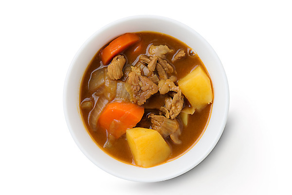 포토 JPG 해외이미지 전통 접시 채소 양파 감자 육류 돼지고기 요리 동양인 사람없음 일본 저녁식사 당근 소고기 사발 큐브 향신료 카레 점심식사 맛있는 해외202004 해외포토 식기 아시아 음식 식재료 뿌리채소 인종 식사 사기그릇 향미료 파일형식