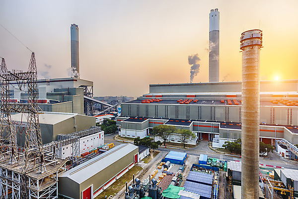 포토 JPG 해외이미지 식물 산업 건축양식 공장 하늘 굴뚝 사람없음 건물 쌓기 환경 탑 힘 발전기 발전소 에너지 환경오염 오염 연기 역 제조 수증기 화석 연료 가스 무거움 배기가스 복잡 생태학 석탄 해외202004 해외포토 건축물 교육 건축 컨셉 공업 교통시설 모션 무게 파일형식