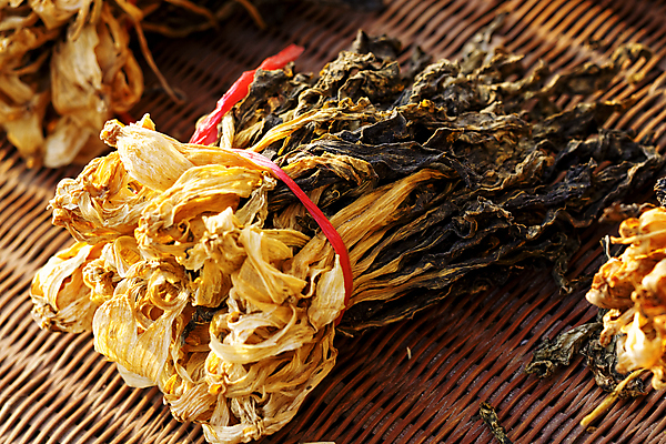 포토 JPG 해외이미지 잎 농업 채소 자연 건조 한국 요리 사람없음 야외 농작물 수확 추수 가을 소금 섬유 절임 탈수 해외202004 해외포토 식물 계절 산업 아시아 음식 직물 생태계 파일형식