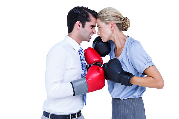 포토 JPG 해외이미지 백인 여자 남자 40대 중년 비즈니스 서기 정장 20대 두명 경쟁 직장인 비즈니스맨 비즈니스우먼 폭발 집중 동료 성인만 해외202004 해외포토 서양인 직업 옷 컨셉 관계 모션 사람 청년 성인 파일형식