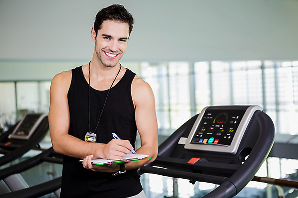 포토 JPG 해외이미지 서양인 외국인 백인 라이프스타일 남자 행복 스포츠 운동화 실내 건강 한명 서기 20대 성인 운동복 운동 힘 헬스장 기록 체육관 런닝머신 서류판 성인남자한명만 해외202004 해외포토 1 옷 감정 신발 모션 사람 인종 청년 내부 생활 사무용품 운동기구 헬스 남자한명만 성인남자만 파일형식