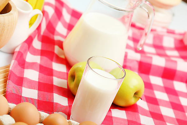 포토 JPG 해외이미지 라이프스타일 음료 음식 백그라운드 건강 사람없음 컵 갈색 상점 계란 우유 흰색 신선 상품 유기농 날것 내추럴 해외202004 해외포토 식기 웰빙 컬러 유제품 생활 알 파일형식