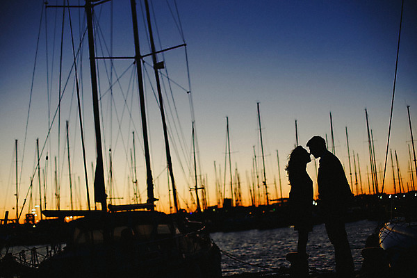 포토 JPG 해외이미지 손 커플 여자 남자 행복 실루엣 결혼 백그라운드 2 오렌지 관계 포옹 자연 하늘 키스 함께함 사랑 사람없음 야외 옆모습 초록색 일출 일몰 봄 낭만 잡기 날짜 우아함 저녁 내추럴 해외202004 해외포토 계절 감정 뷰포인트 컬러 컨셉 과일 안기 모션 촬영기법 사람 이벤트 신체부위 노을 야간 애정표현 생태계 파일형식