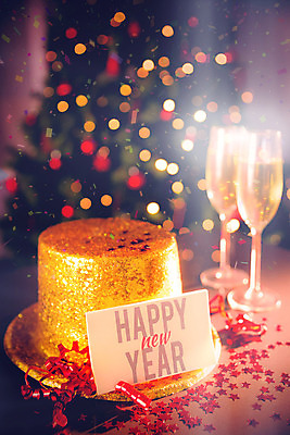 포토 JPG 해외이미지 새해 사람없음 컴퓨터그래픽 컬러풀 파티 디지털 축하 꽃가루 해피뉴이어 해외202004 해외포토 컬러 컨셉 이벤트 그래픽 새해인사 가루 파일형식