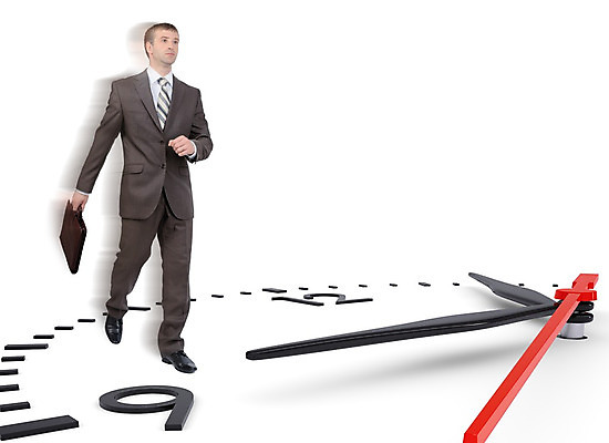 포토 JPG 해외이미지 백인 남자 시계 이동 서류가방 가방 비즈니스 모션 한명 사람 앉기 성인 옆모습 달리기 흰색 잡기 시간 업무 비즈니스맨 자신감 성인남자한명만 해외202004 해외포토 서양인 1 잡화 감정 뷰포인트 컬러 컨셉 작업 직장인 남자한명만 성인남자만 파일형식