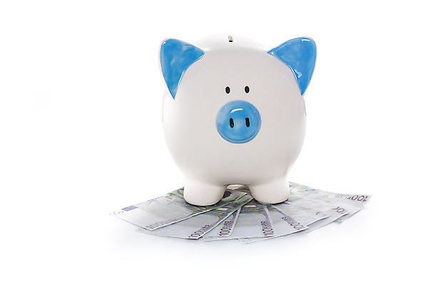 포토 JPG 해외이미지 돈 사람없음 금융 저축 돼지저금통 절약 흰배경 해외202004 해외포토 백그라운드 컨셉 경제 저금통 흰색 재산 파일형식