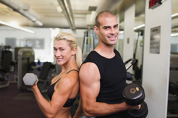 포토 JPG 해외이미지 백인 라이프스타일 웰빙 커플 응시 여자 남자 행복 무기 스포츠 운동화 근육 함께함 실내 건강 서기 20대 성인 두명 운동복 운동 강사 힘 아령 헬스장 잡기 무게 유연 체육관 근육질 이두근 성인만 크로스핏 해외202004 해외포토 서양인 직업 시선 옷 감정 신발 컨셉 관계 모션 사람 청년 내부 생활 헬스 몸매 파일형식