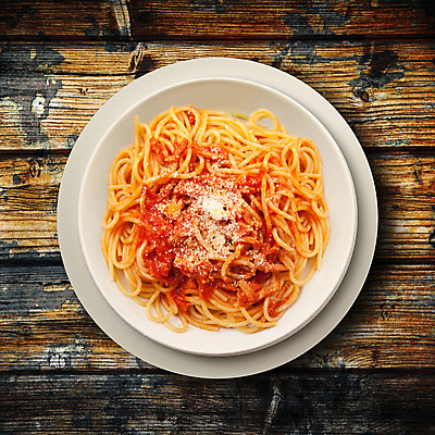 포토 JPG 해외이미지 전통 접시 음식 백그라운드 컨셉 다이어트 토마토 재료 파스타 스파게티 요리 사람없음 주방 식사 저녁식사 이탈리아 면 맛 지중해 먹기 베이컨 레시피 점심식사 마카로니 오리지널 맛있는 해외202004 해외포토 식기 유럽 바다 채소 모션 서양음식 건강 돼지고기 파스타면 파일형식
