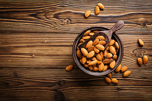 포토 JPG 해외이미지 음식 백그라운드 다이어트 탁자 건강 씨앗 사람없음 목재 견과류 사발 유기농 알맹이 날것 아몬드 흙더미 내추럴 채식주의자 해외202004 해외포토 나무 식물 웰빙 가구 재료 흙 사기그릇 채식 파일형식 더미