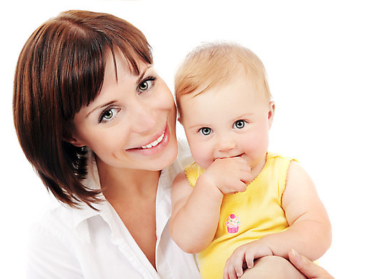 포토 JPG 해외이미지 백인 라이프스타일 응시 여자 딸 행복 얼굴 백그라운드 가족 모녀 엄마 함께함 사랑 사람 상반신 성인 두명 앞모습 부모 육아 아기 돌봄 여자만 해외202004 싱글맘 한부모가족 해외포토 서양인 시선 감정 뷰포인트 컨셉 관계 모션 생활 신체부위 파일형식