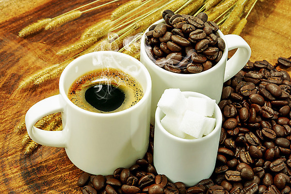 포토 JPG 해외이미지 커피 음료 음식 백그라운드 사람없음 갈색 검은색 흰색 설탕 가득함 오브젝트 향기 모카 해외202004 해외포토 컬러 냄새 파일형식