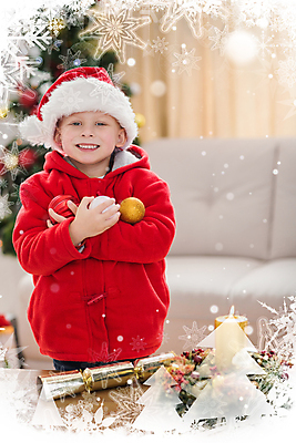 포토 JPG 해외이미지 백인 라이프스타일 남자 행복 어린이 크리스마스 거실 산타모자 가정 따뜻함 한명 소년 장식 소파 축제 화환 장식볼 축하 눈송이 은색 해외202004 해외포토 서양인 모자_잡화 1 기념일 꽃 감정 컬러 컨셉 의자 눈_날씨 사람 생활 파일형식