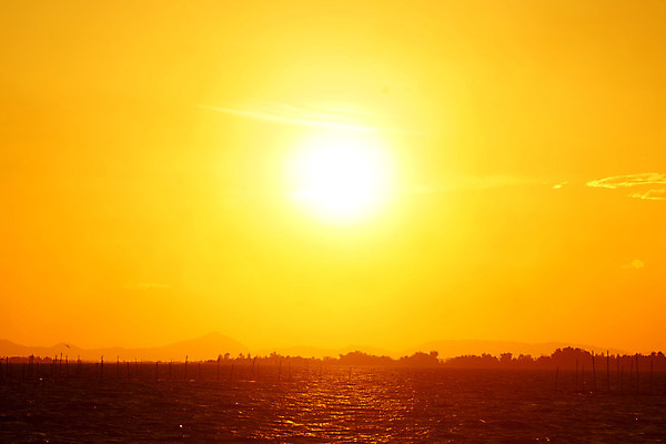 포토 JPG 해외이미지 무료이미지 백그라운드 하늘 풍경 사람없음 햇빛 태양 일출 황혼 일몰 수평선 해외202004 해외포토 자연요소 노을 파일형식