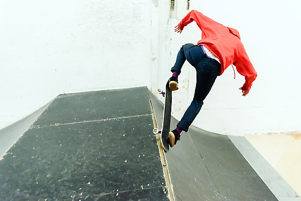 포토 JPG 해외이미지 주간 스포츠 백그라운드 놀이 거리 한명 사람 소년 취미 야외 10대 점프 공연 장비 스케이팅 도시 스케이트보드 지하 스케이터 스케이트장 프리스타일 해외202004 해외포토 자연요소 1 남자 어린이 스포츠시설 모션 청소년 겨울스포츠 운동선수 이벤트 보드_스포츠 파일형식