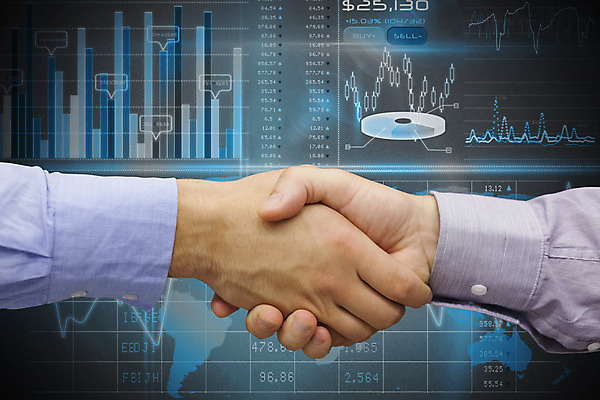 포토 JPG 해외이미지 손 지도 비즈니스 그래프 악수 신체부위 컴퓨터그래픽 글로벌 디지털 자료 거래 인사 비즈니스맨 복도 분석 해외202004 해외포토 남자 컨셉 사람 손짓 그래픽 예절 직장인 파일형식