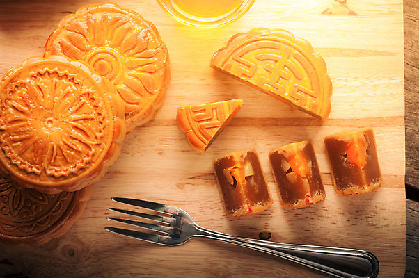 포토 JPG 해외이미지 전통 계절 아시아 문화 음식 백그라운드 패턴 아침 디저트 기념 연꽃 선물 요리 동양인 이벤트 사람없음 노란색 케이크 식당 축제 중국 빵집 달 가을 축하 대접 닫기 중앙 달콤 맛 굽기 반죽 장면 노른자 인기 페스츄리 맛있는 해외202004 해외포토 주간 자연요소 꽃 나라 빵 컬러 컨셉 무늬 모션 인종 상점 계란 구이 파일형식