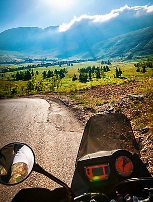 포토 JPG 해외이미지 주간 도로 스포츠 여행 산 풍경 사람없음 야외 여름 운동 기쁨 운전 오토바이 고속도로 승차 라이더 오프로드 해외202004 해외포토 자연요소 계절 감정 길 교통시설 모션 건강 바이크 파일형식
