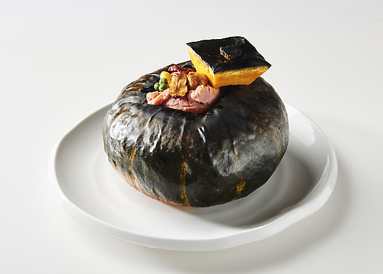 포토 JPG 스튜디오촬영 접시 음식 호박 실내 누끼 사람없음 흰색 은행 흰배경 오리고기 외식 훈제 단호박 오리구이 훈제고기 국내포토 식기 컬러 백그라운드 채소 오리 육류 내부 금융 구이 파일형식