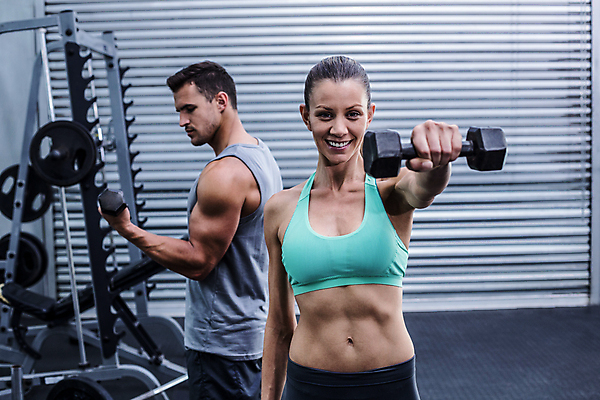 포토 JPG 해외이미지 백인 라이프스타일 여자 남자 행복 운동화 근육 함께함 실내 건강 성인 두명 30대 운동복 운동 강사 힘 헬스장 잡기 몸무게 체육관 근육질 성인만 크로스핏 해외202004 해외포토 서양인 직업 옷 감정 신발 컨셉 모션 사람 내부 생활 장년 헬스 몸매 파일형식