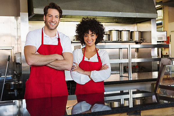 포토 JPG 해외이미지 백인 라이프스타일 여자 남자 행복 커피 음식 비즈니스 청소년 노동자 함께함 실내 서기 20대 성인 두명 30대 팔짱 상점 식당 앞치마 카페 빵집 업무 웨이터 계산대 동료 직원 서비스 카페테리아 주인 해외202004 해외포토 서양인 직업 감정 음료 컨셉 관계 모션 사람 청년 내부 생활 장년 작업 파일형식